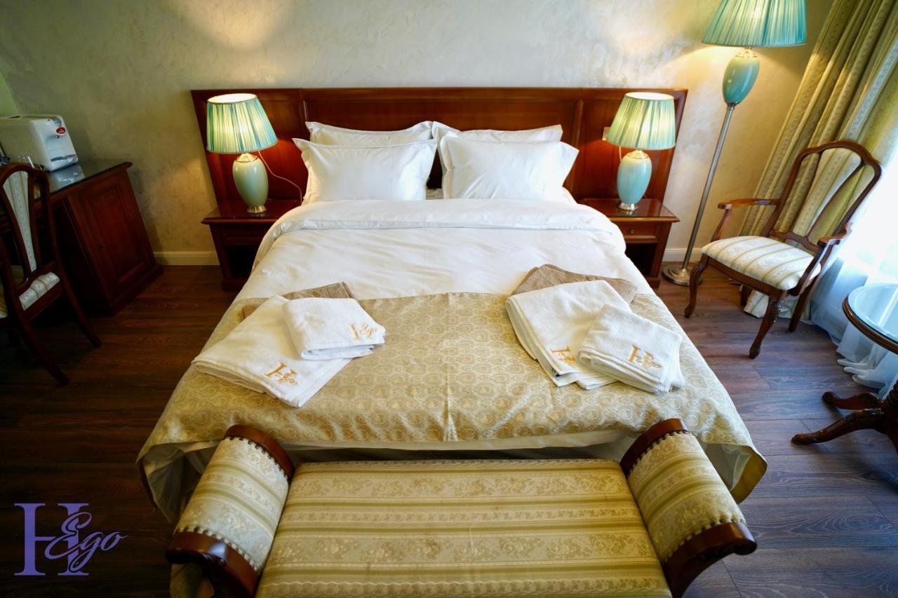 Hego (Adults Only) Hotel Hunedoara Eksteriør billede