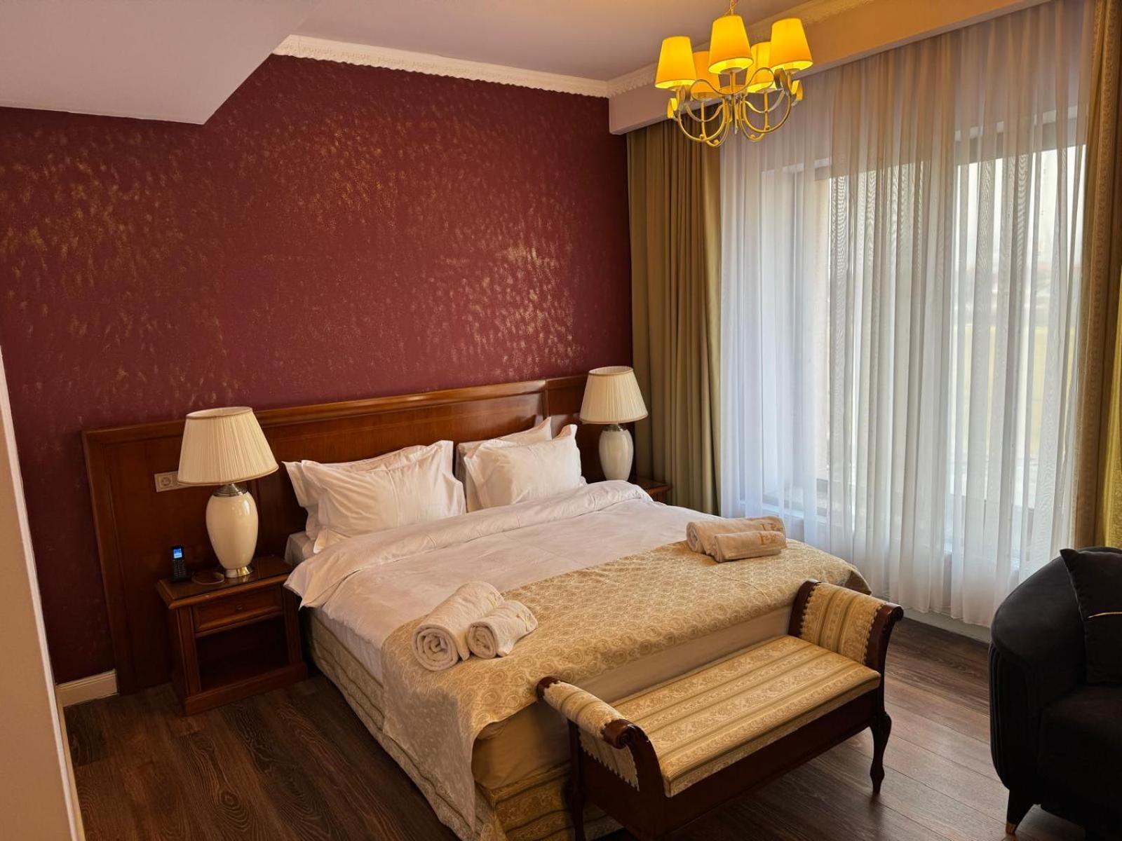 Hego (Adults Only) Hotel Hunedoara Eksteriør billede